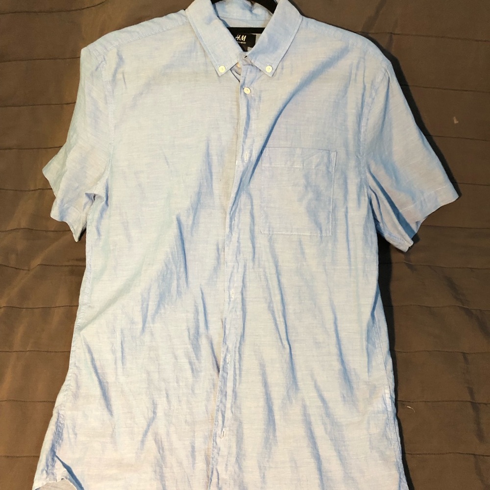 Short sleeve button shirt for men